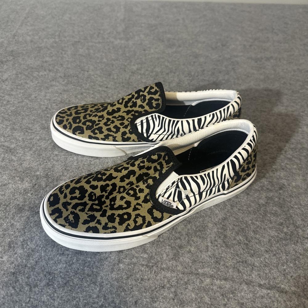 Vans Classic Slip-On Leopard Zebra Animal  5.5Y Women's 7 VN0A4UH82JK‎ Shoes New